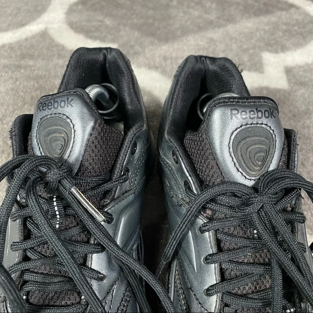 Reebok Sneakers Womens Size 7.5 Easytone Reinspire Lux dark gray shoes